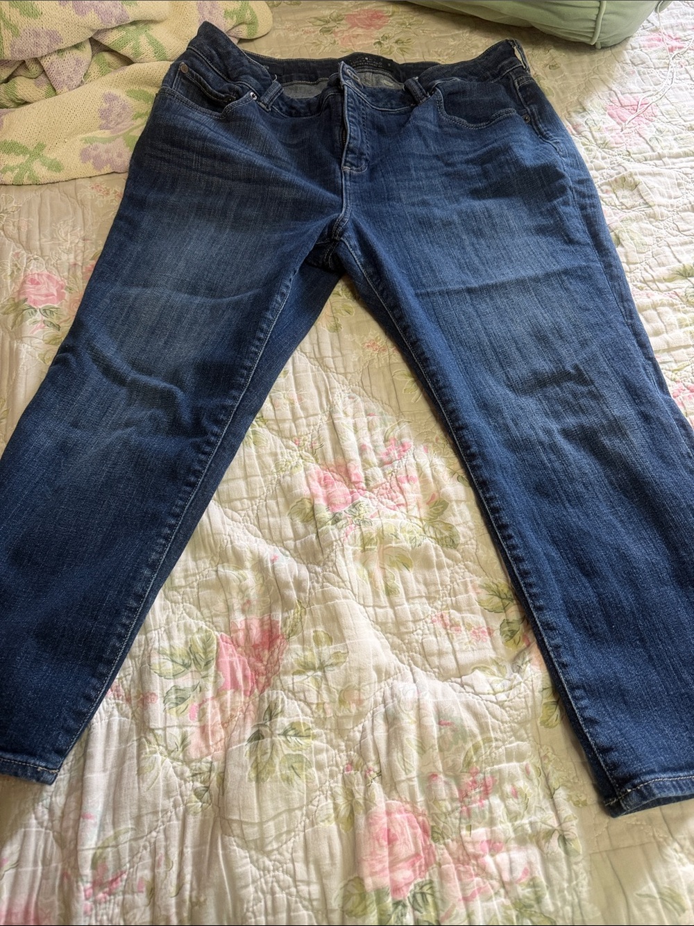 Lucky Brand Womens Dark Blue crop Jeans